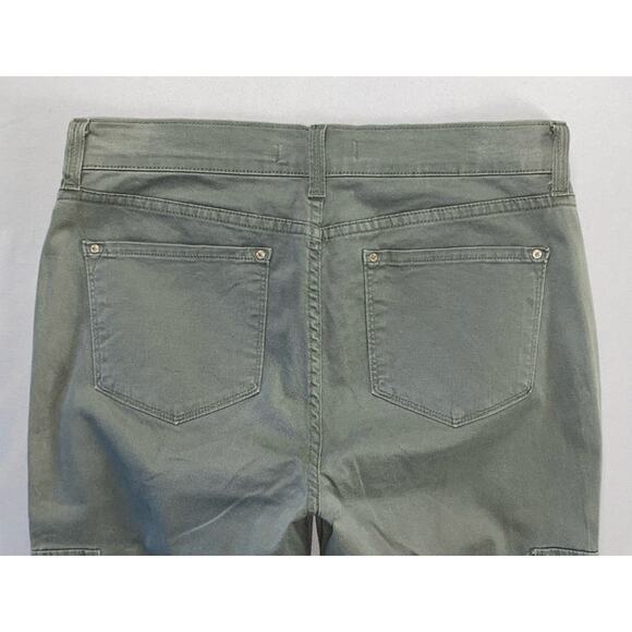 NYDJ Lift/Tuck Lightweight Stretch Cargo Pants. Washed Olive, Women's 10. Read. - Picture 9 of 9